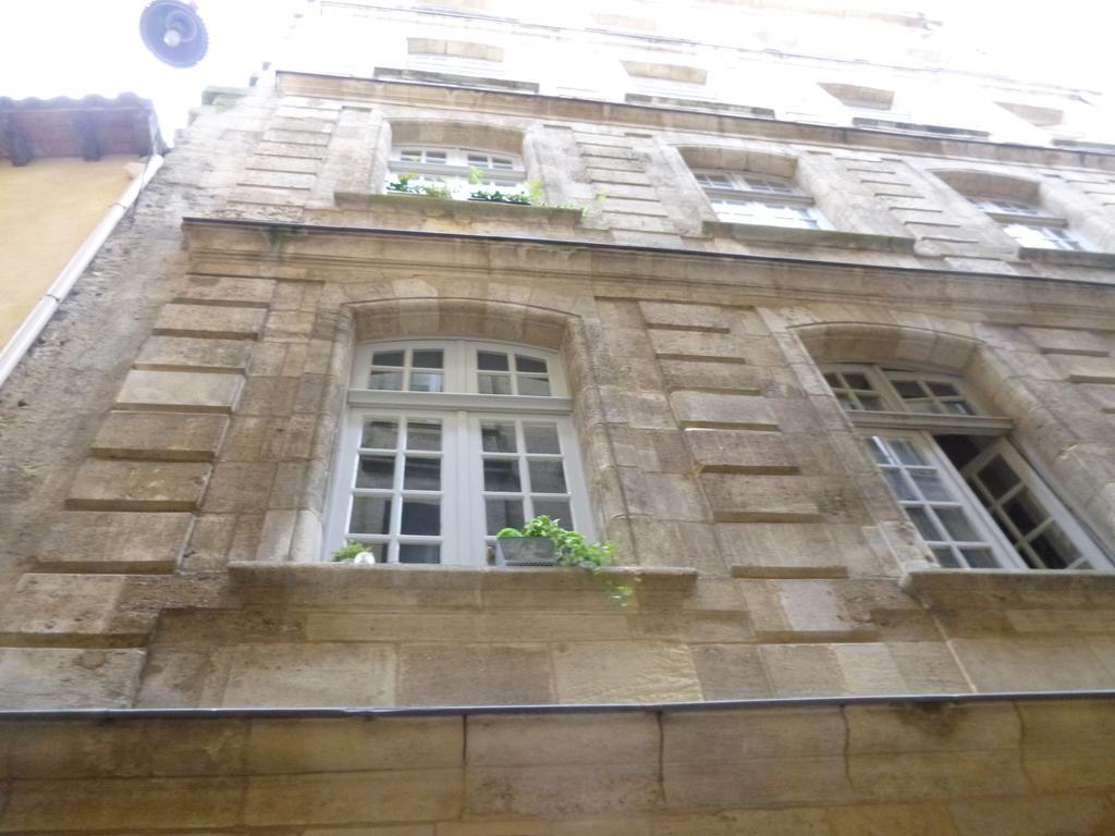T1Bis Duplex Hyper Centre Historique De Bx Apartment Бордо Стая снимка